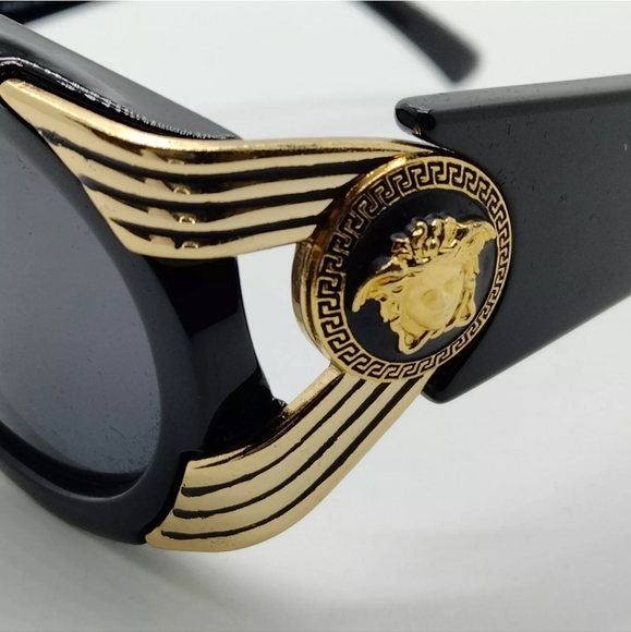 VERSACE BLACK SUNGLASSES MOD.423 - Picture 3 of 11
